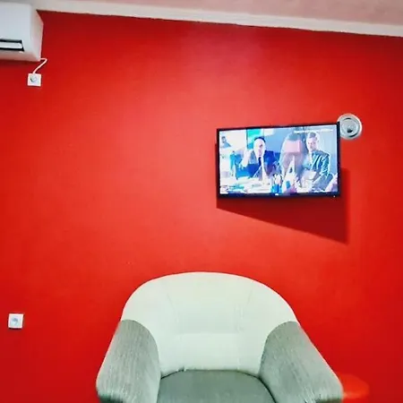 Felix Apartment *